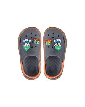 boys perforated clogs with slingback