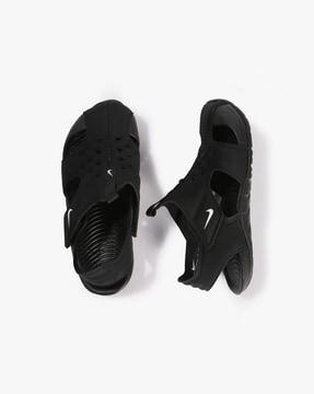 boys perforated slip-on sandals