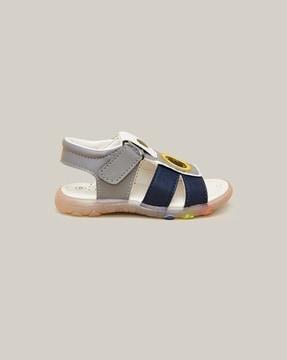 boys sandals with velcro closure