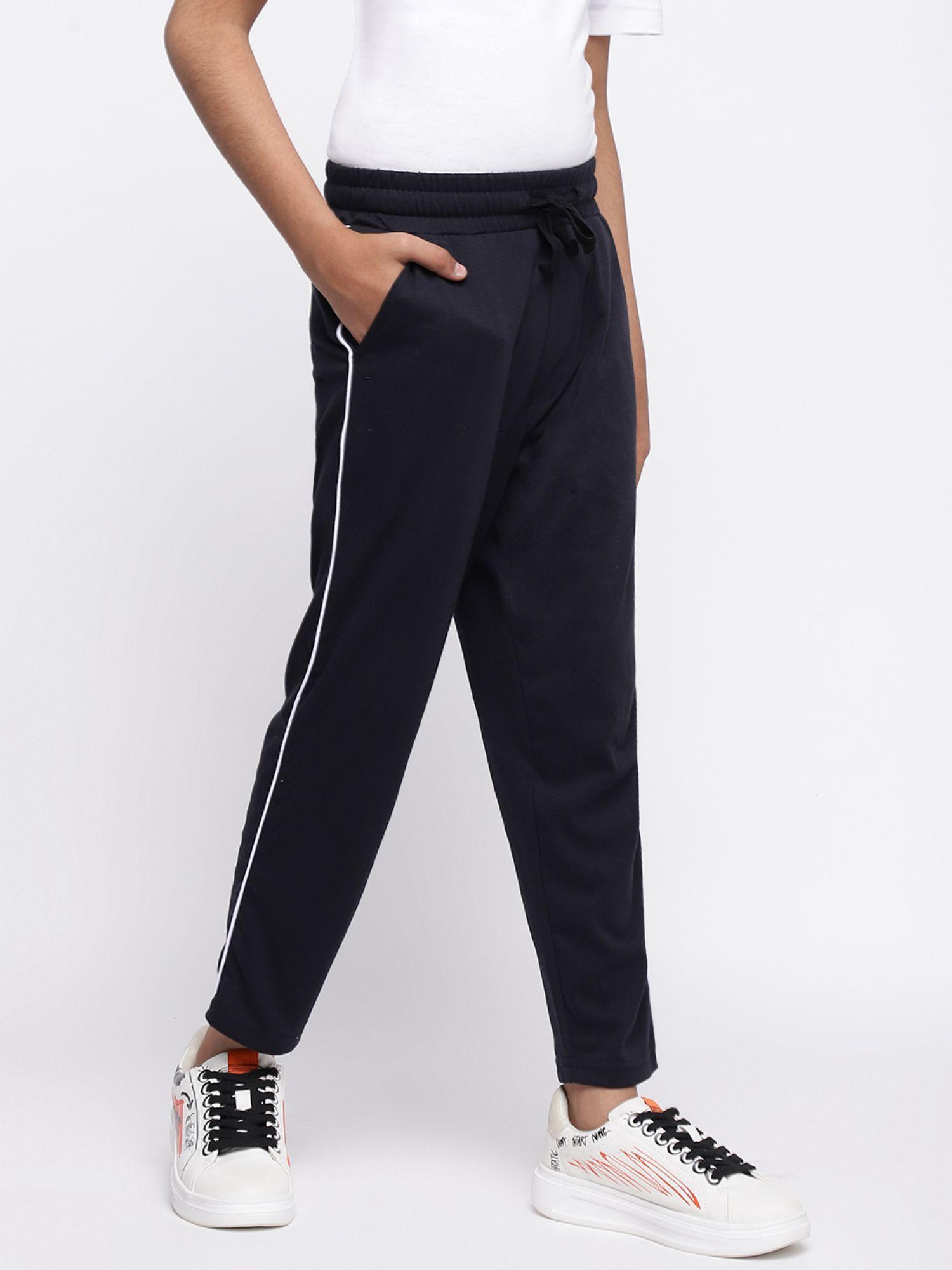 boys solid cotton trackpant black