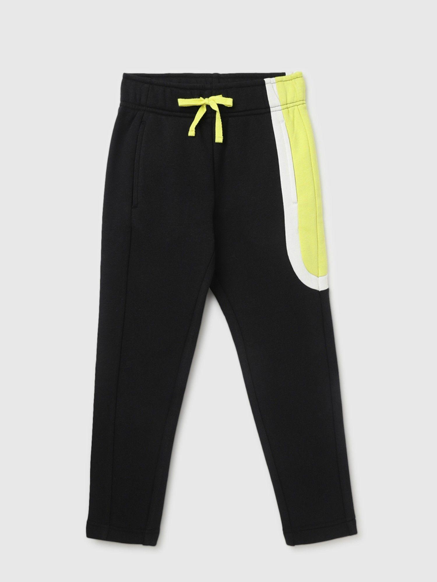 boys solid regular fit trackpants