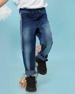 boys straight fit jeans with 5-pocket styling