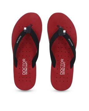 brand print thong-strap flip-flops