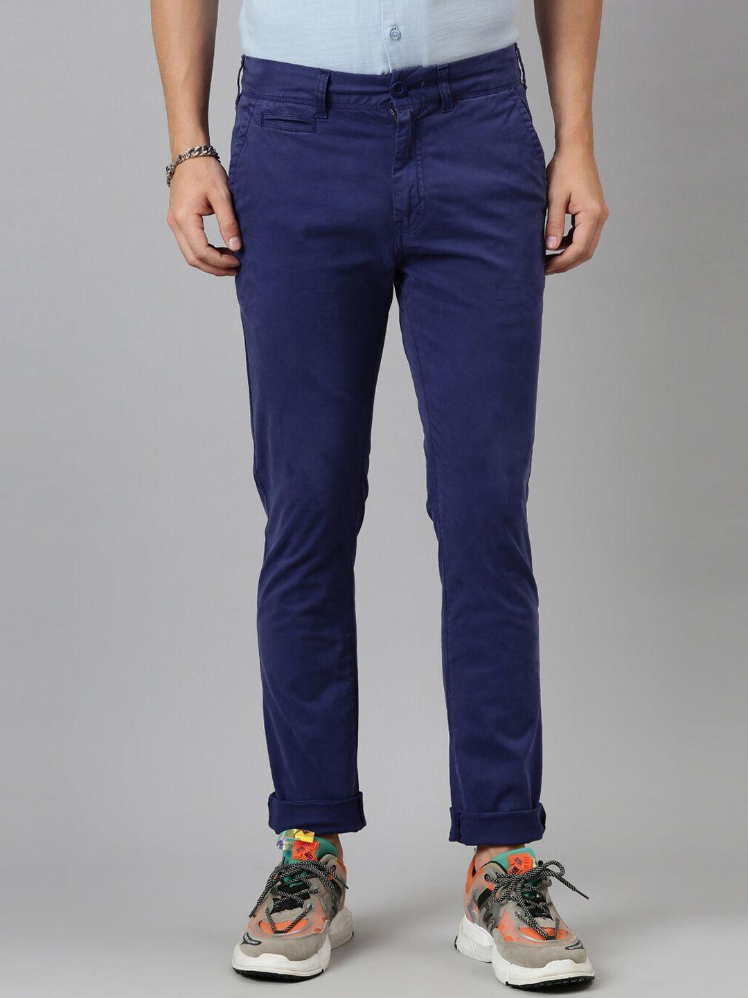 breakbounce men navy blue skinny fit low-rise trousers