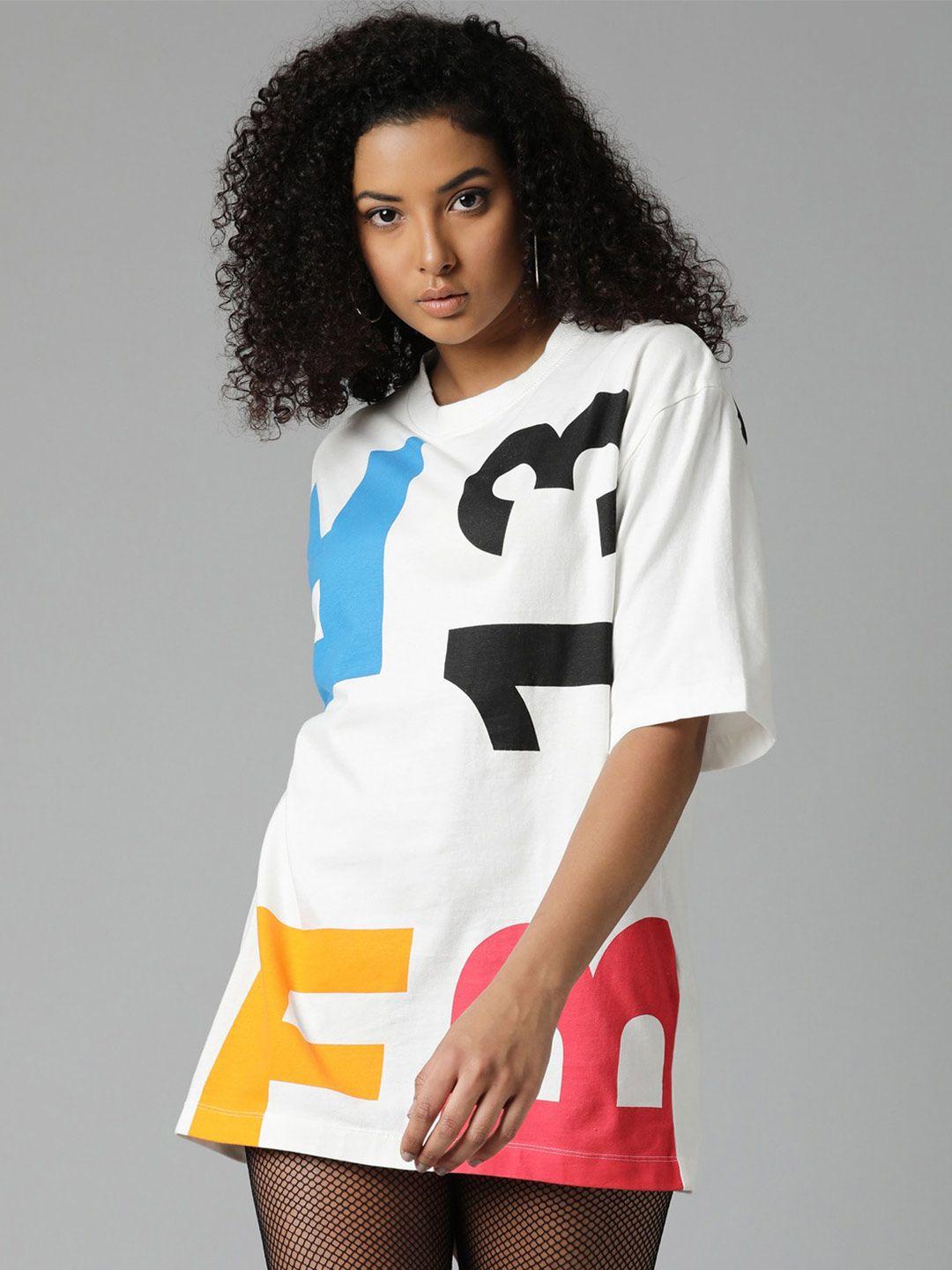 breakbounce women white printed pockets t-shirt