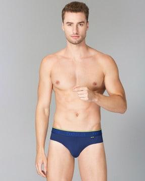 briefs with elasticated waist