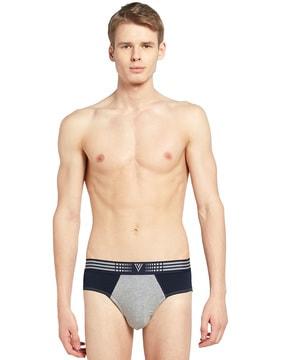 briefs with elasticated waist