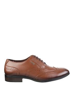 brogues with burnished effect