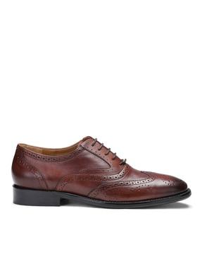 brogues with genuine leather upper