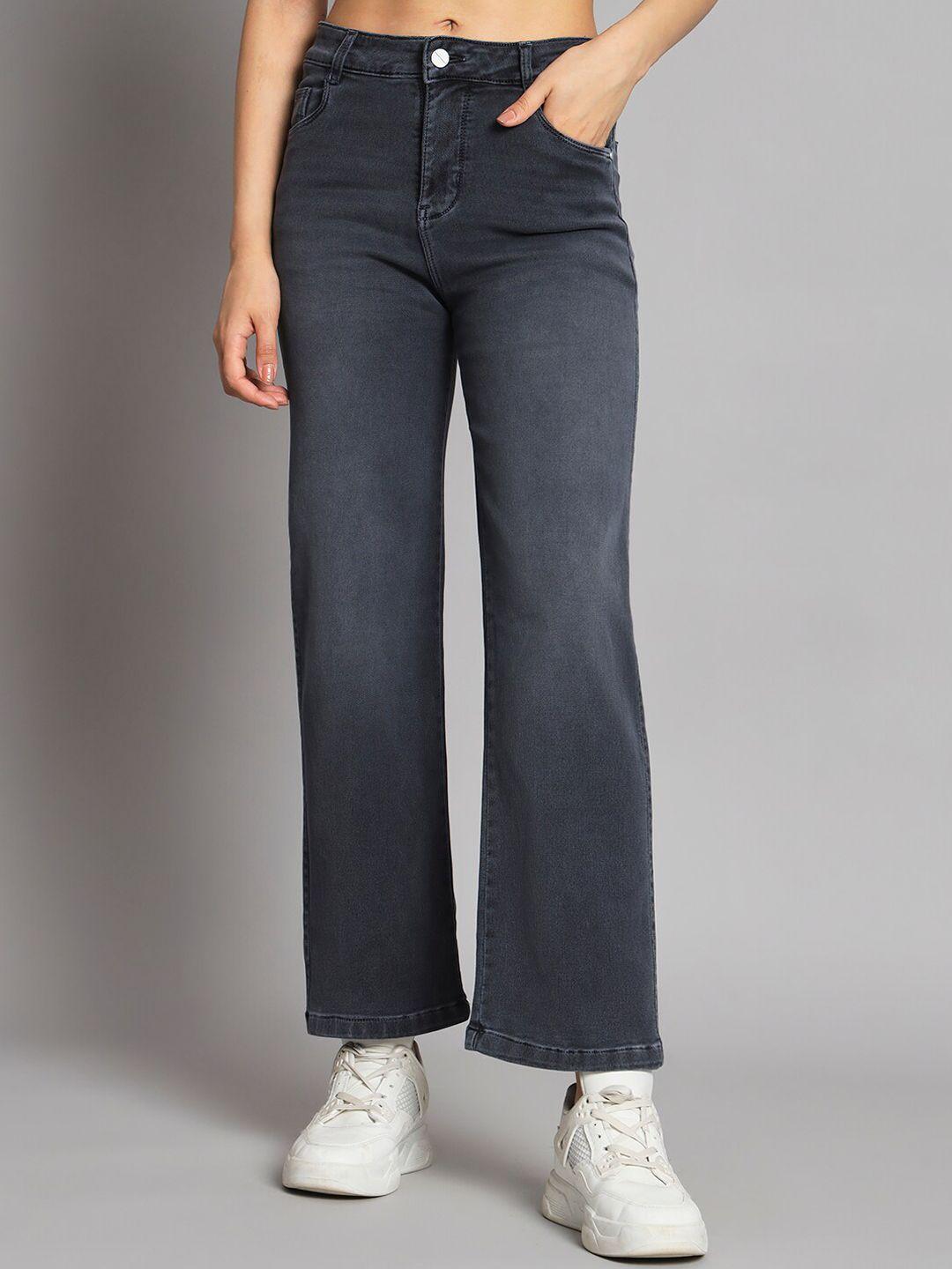 broowl-women-pop-flared-mid-rise-clean-look-light-fade-stretchable-jeans