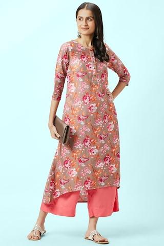 brown floral print casual round neck 3/4th sleeves calf-length women regular fit kurta