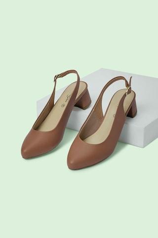 brown solid casual women heel shoes