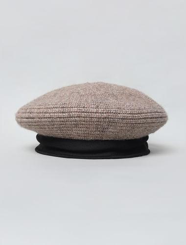 brown knit barret