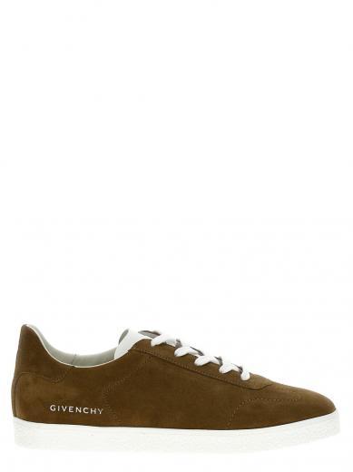 brown lace up sneakers