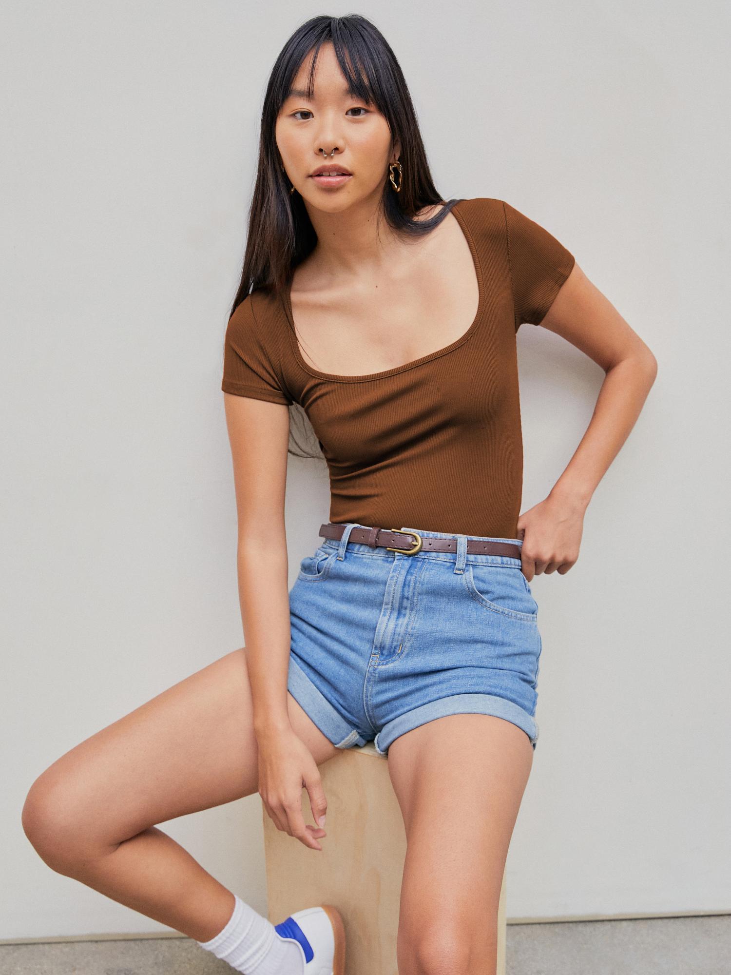 brown solid square neck short sleeve bodysuit