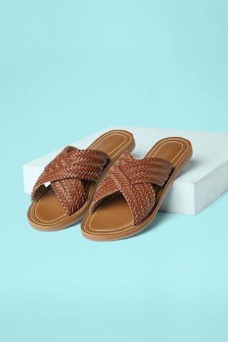 brown textured casual women flat sandals