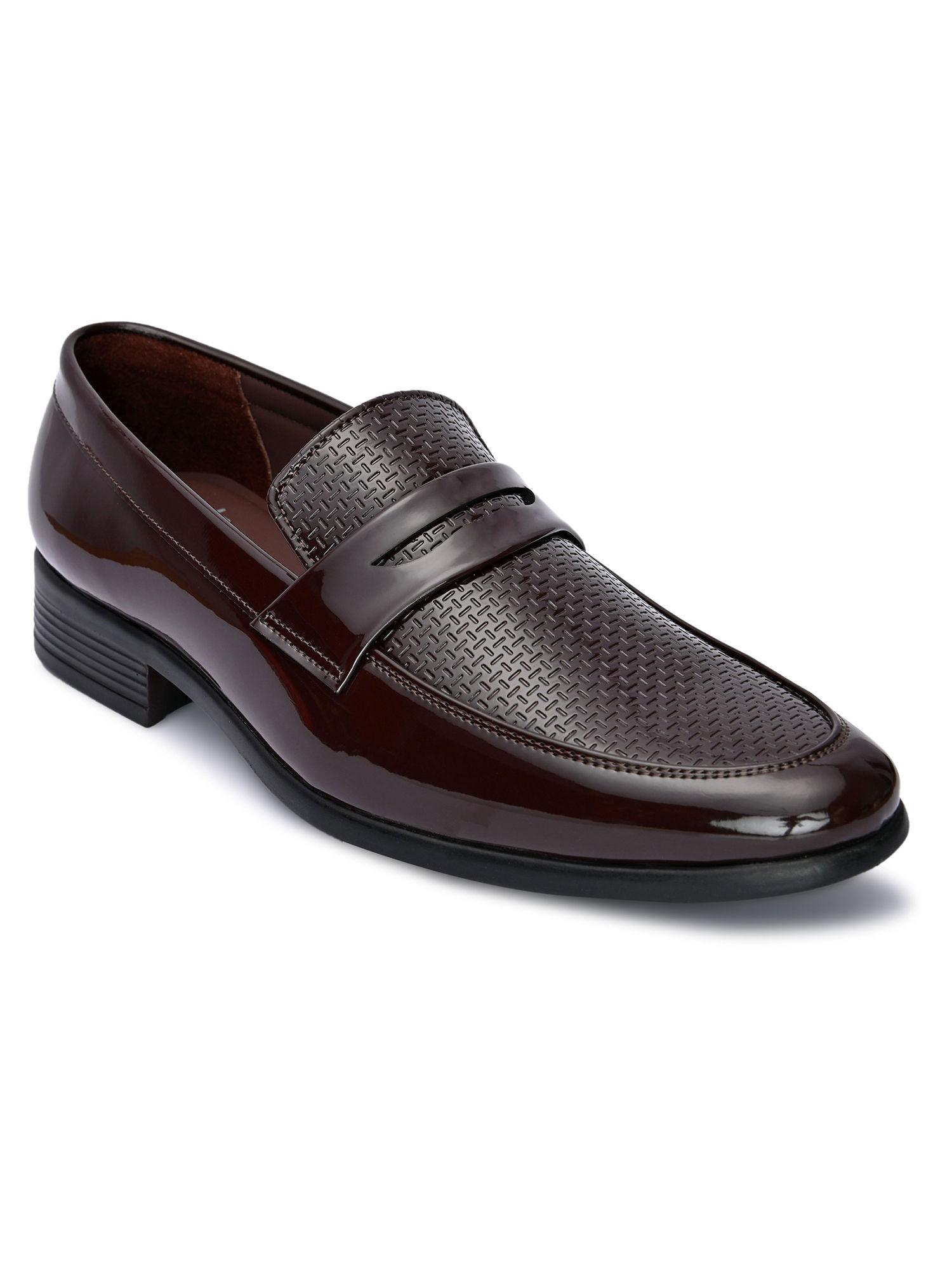 brown textured formal loafers