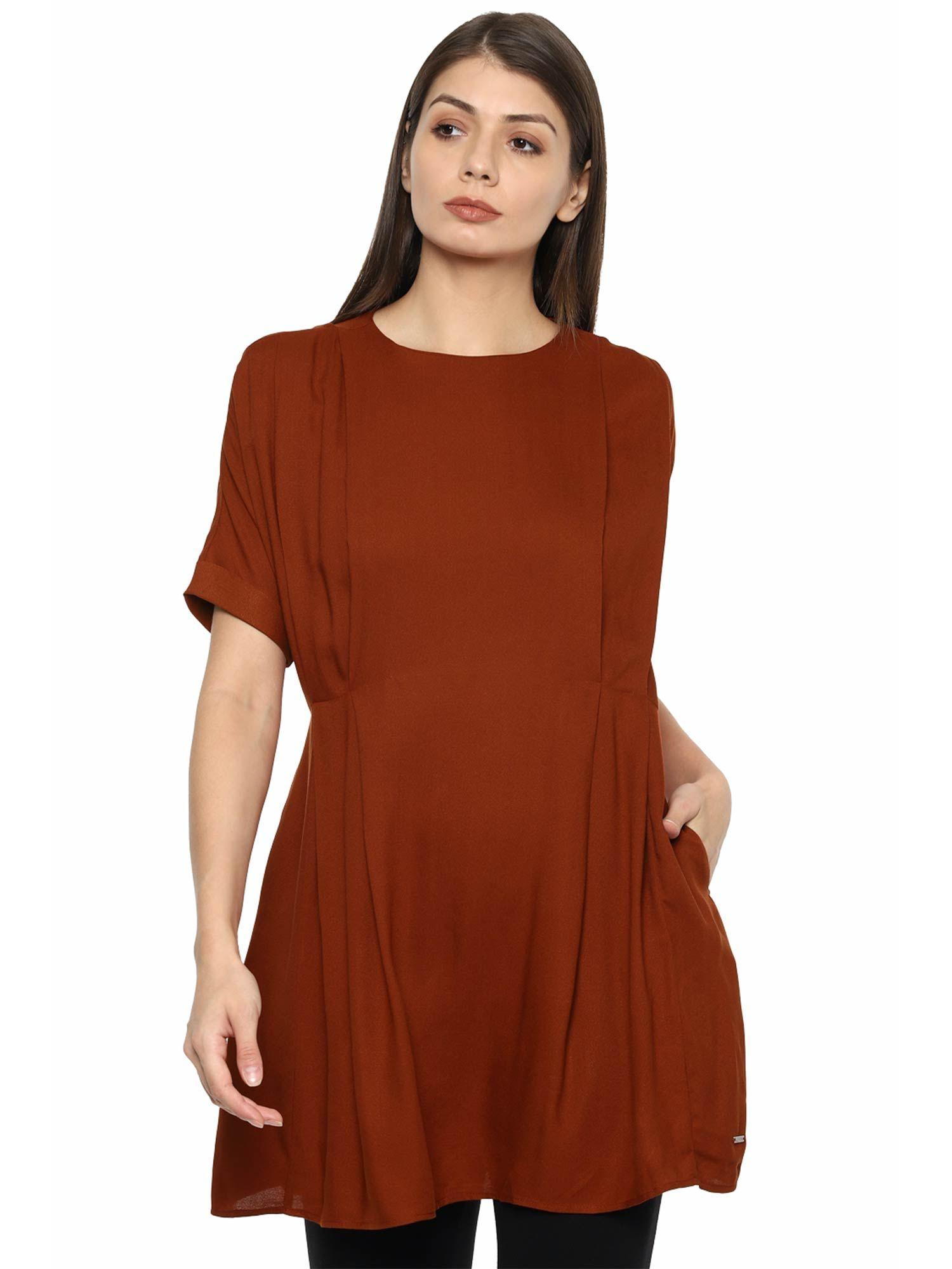 brown tunic