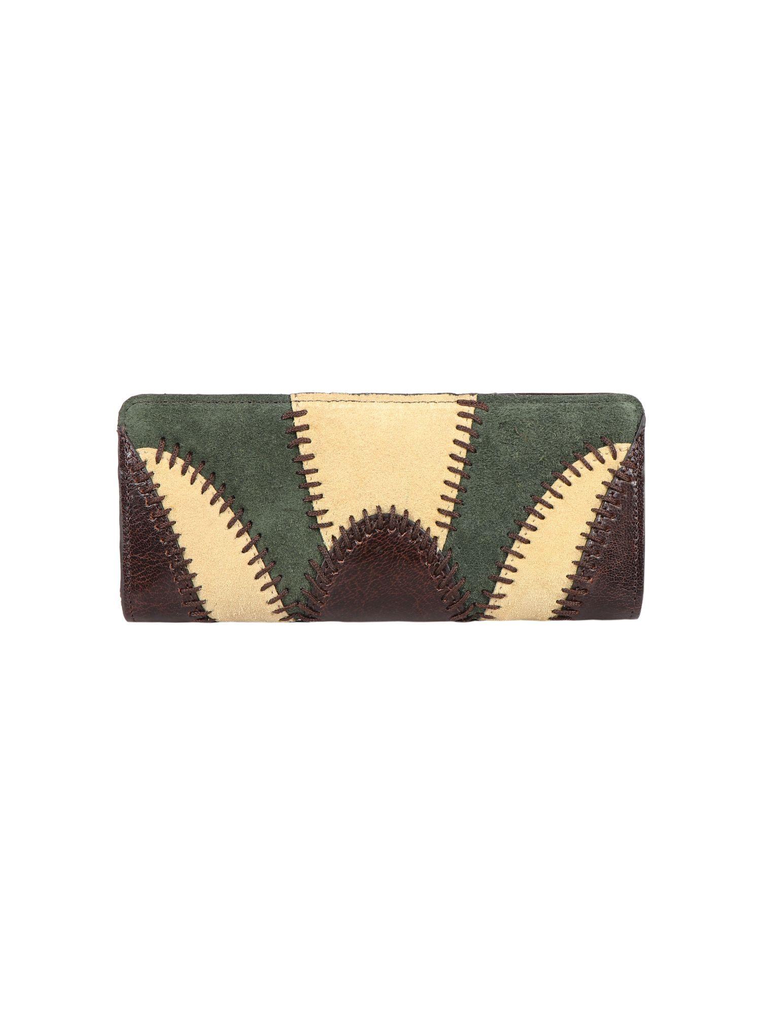 brown women's bi-fold wallet