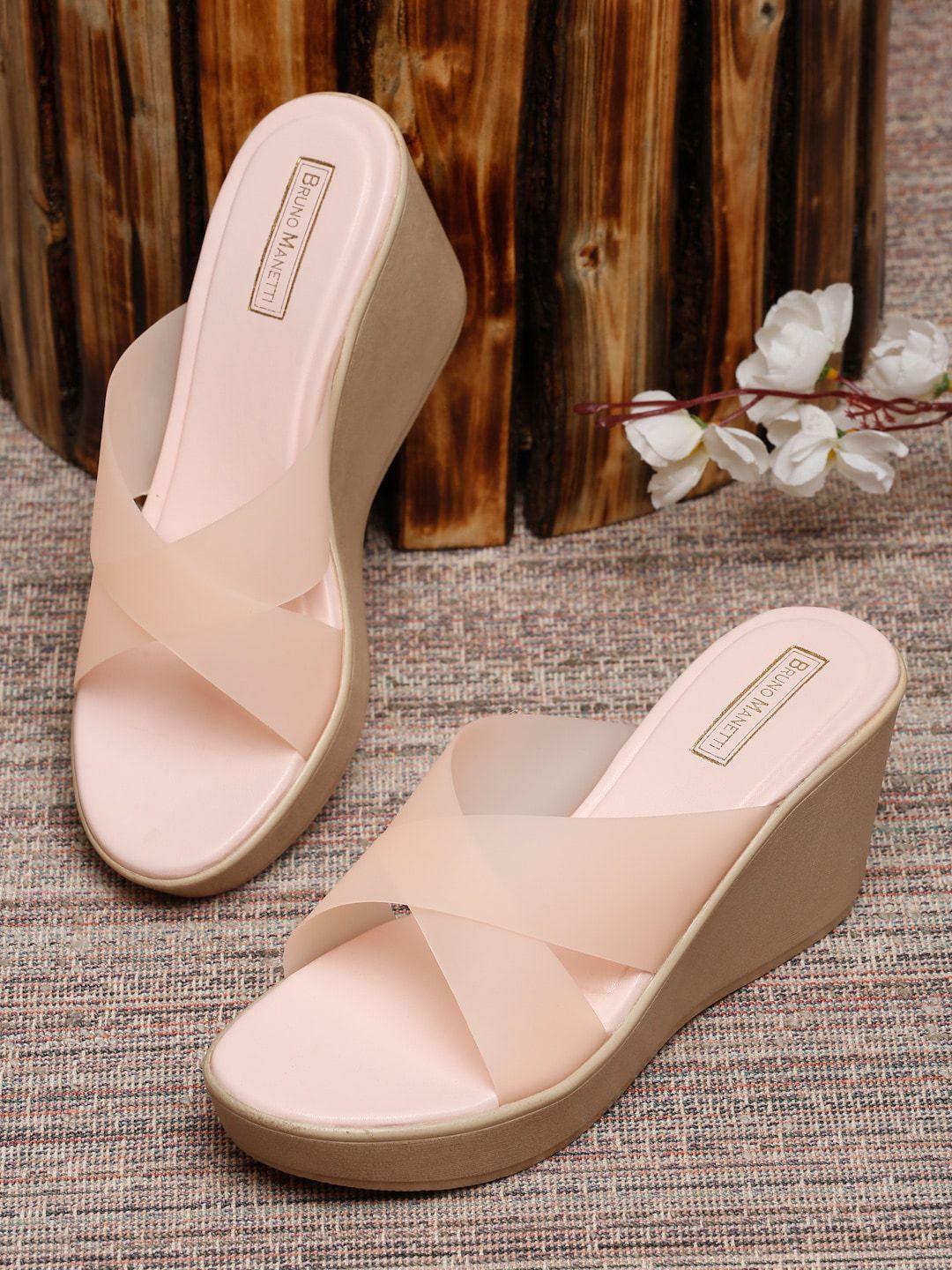 bruno manetti peach-coloured wedge heels