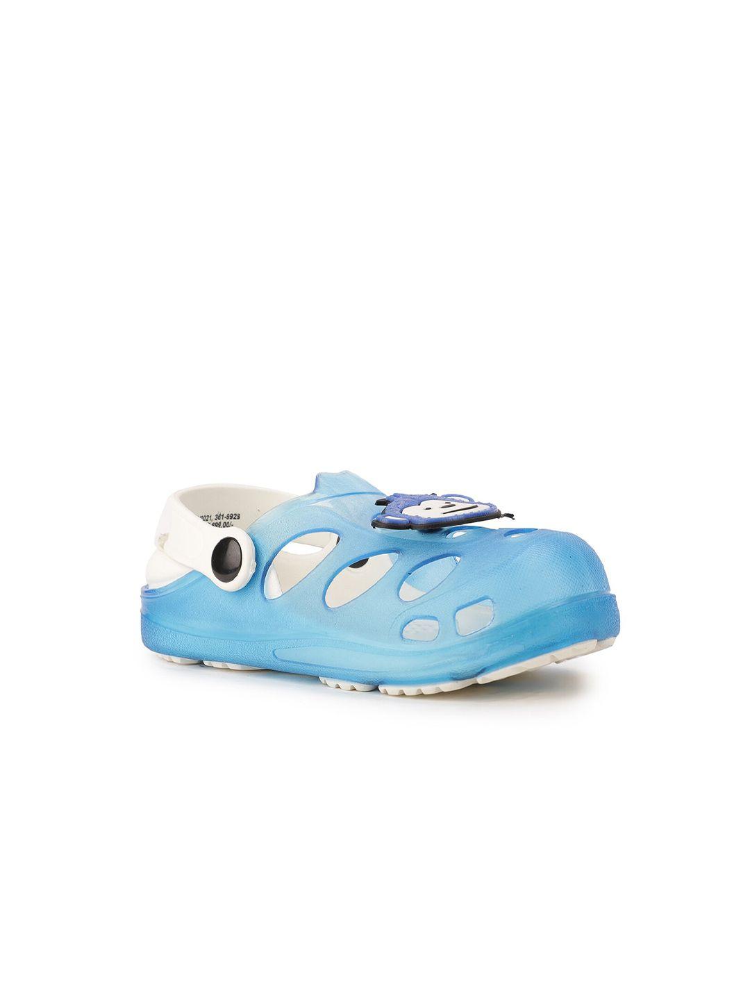 bubblegummers girls blue & white colourblocked clogs