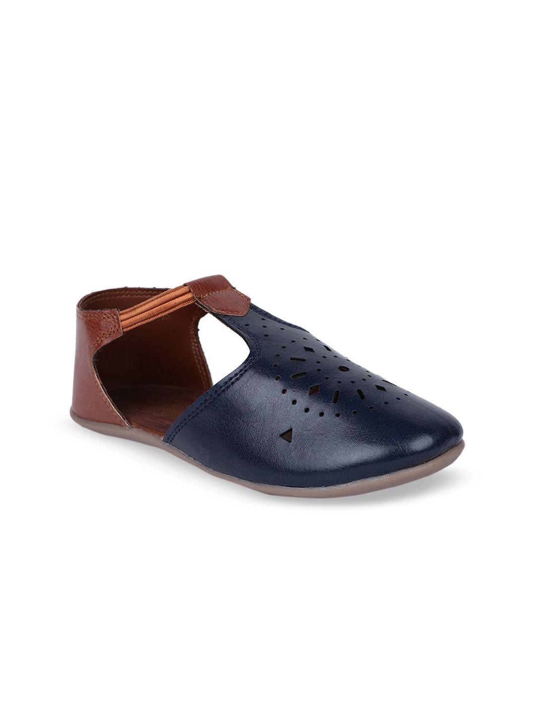 bubblegummers girls navy blue & brown colourblocked pu ballerinas