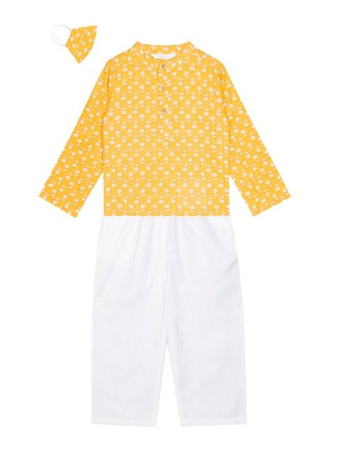 budding bees kids yellow & white floral print full sleeves kurta, pants with mask