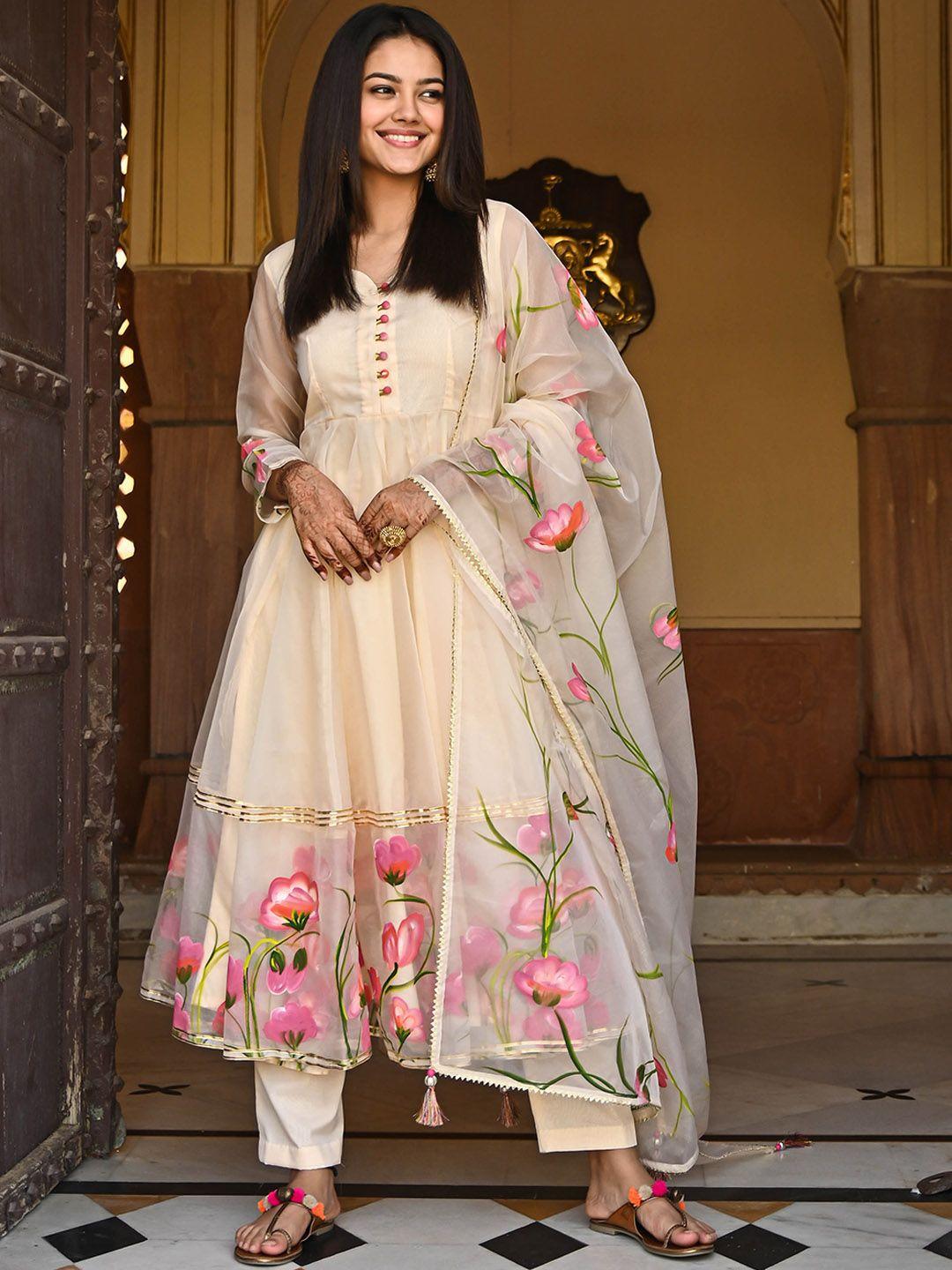 bunaai women cream-coloured floral printed pure cotton kurta with trousers & with dupatta