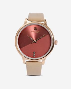 burgundy dial analogue fashion watch for women