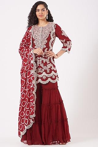 burgundy hand embroidered kurta set