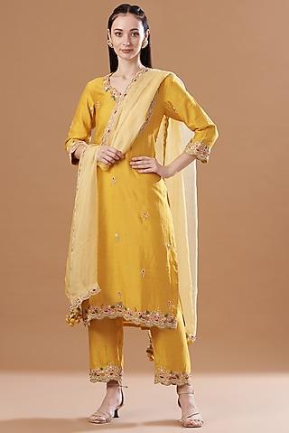 buttery yellow embroidered kurta set