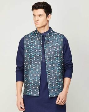 button closure geometric jacket