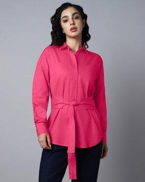 button-down shirt with waist tie-up