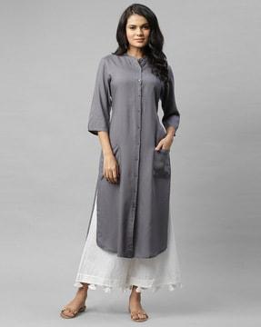 button-down straight kurta with patch pockets