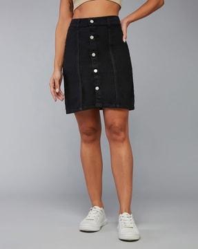 button-down straight skirt