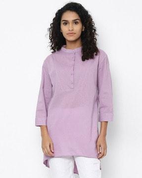 button-up tunic with cuffed sleeves