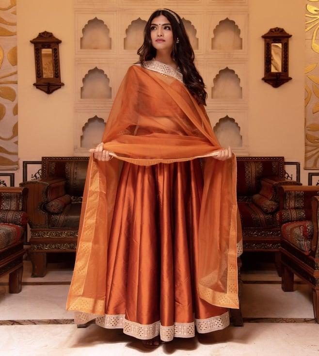 calmna brown rajmahal gotapatti lehenga set