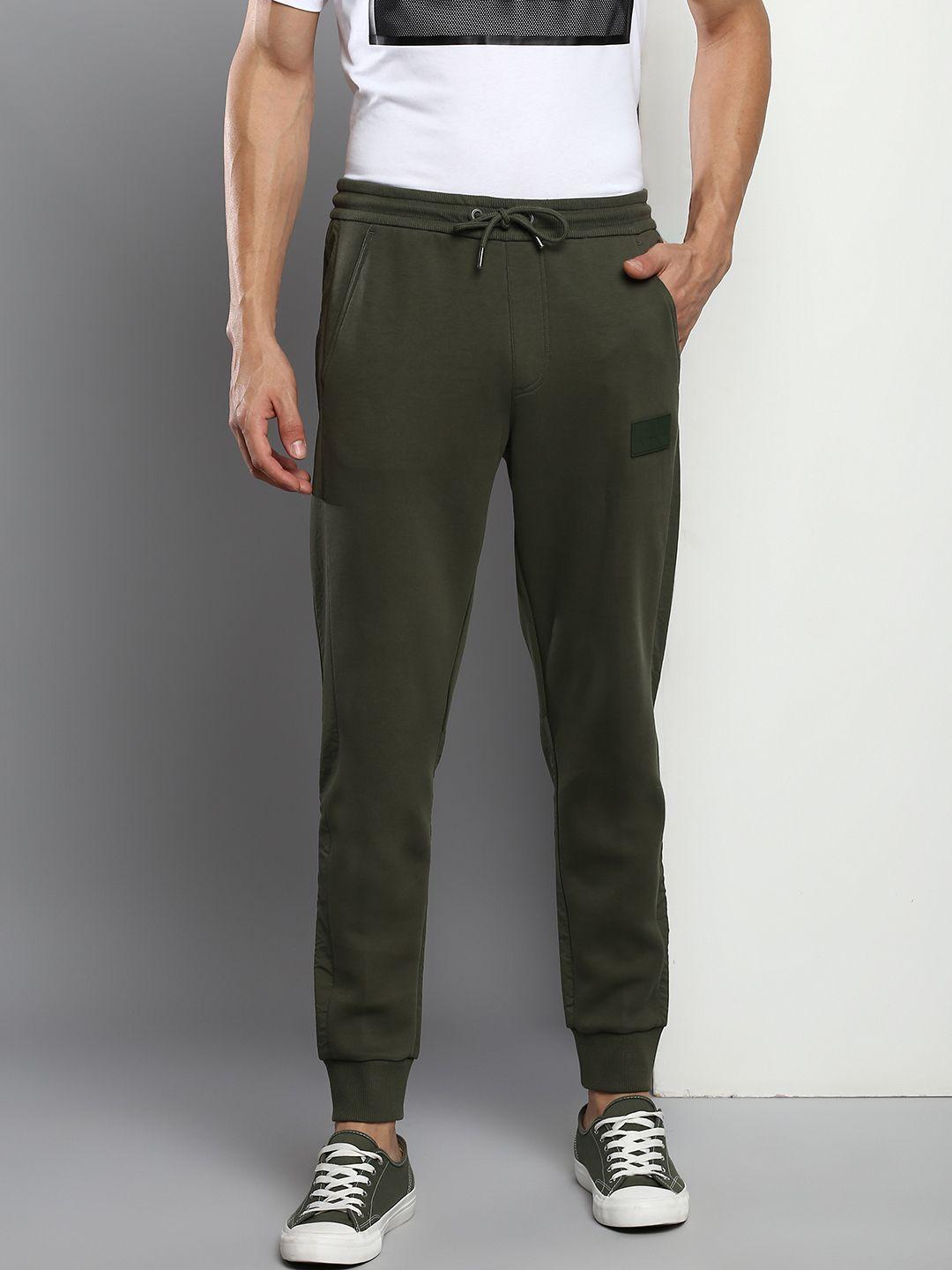 calvin klein jeans men olive green solid regular fit joggers