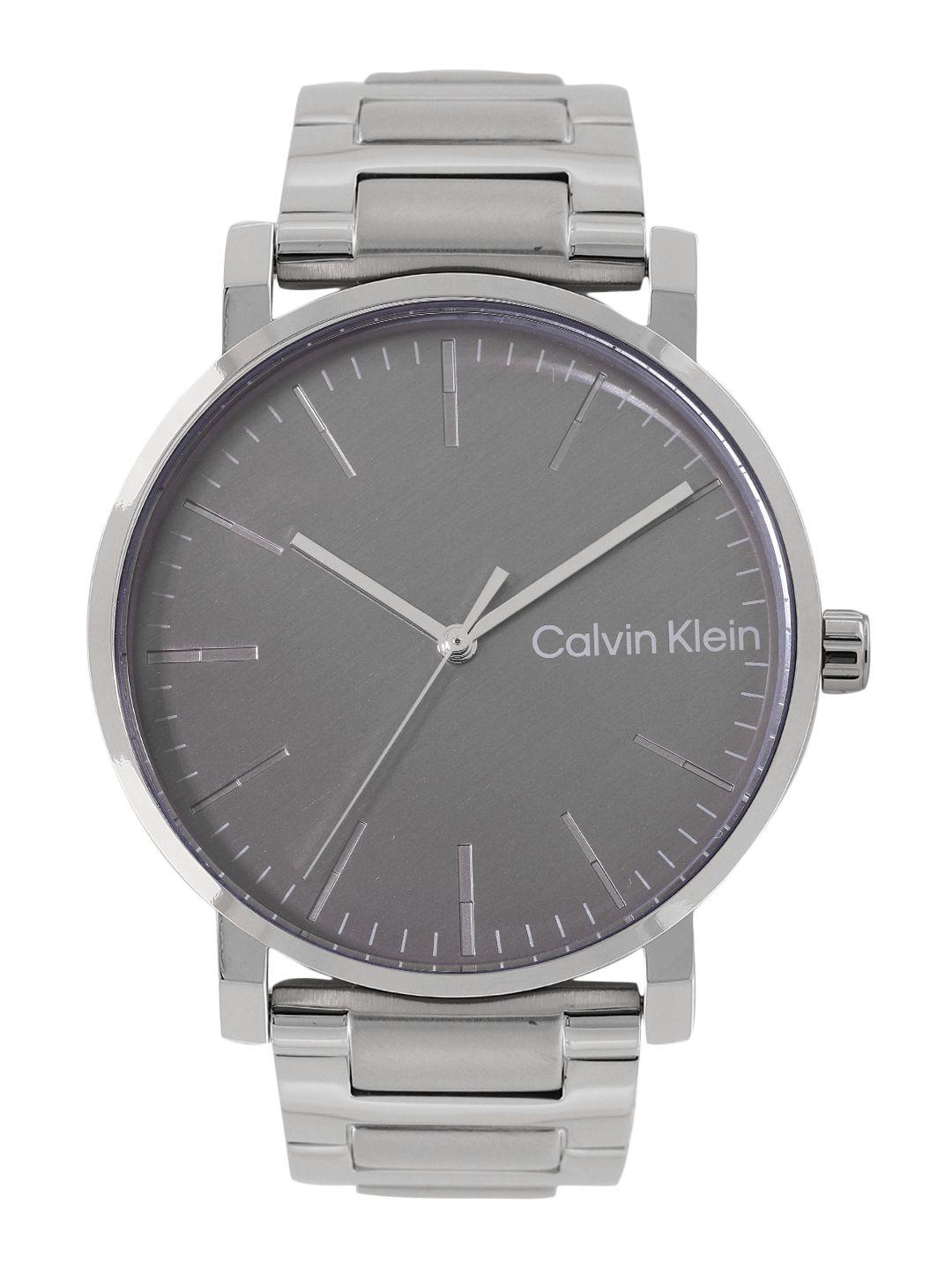 calvin klein men ck slate bracelet style analogue watch 25200256-grey