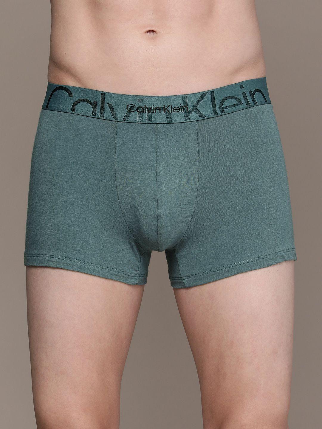 calvin klein underwear men blue solid trunk nb3299da3