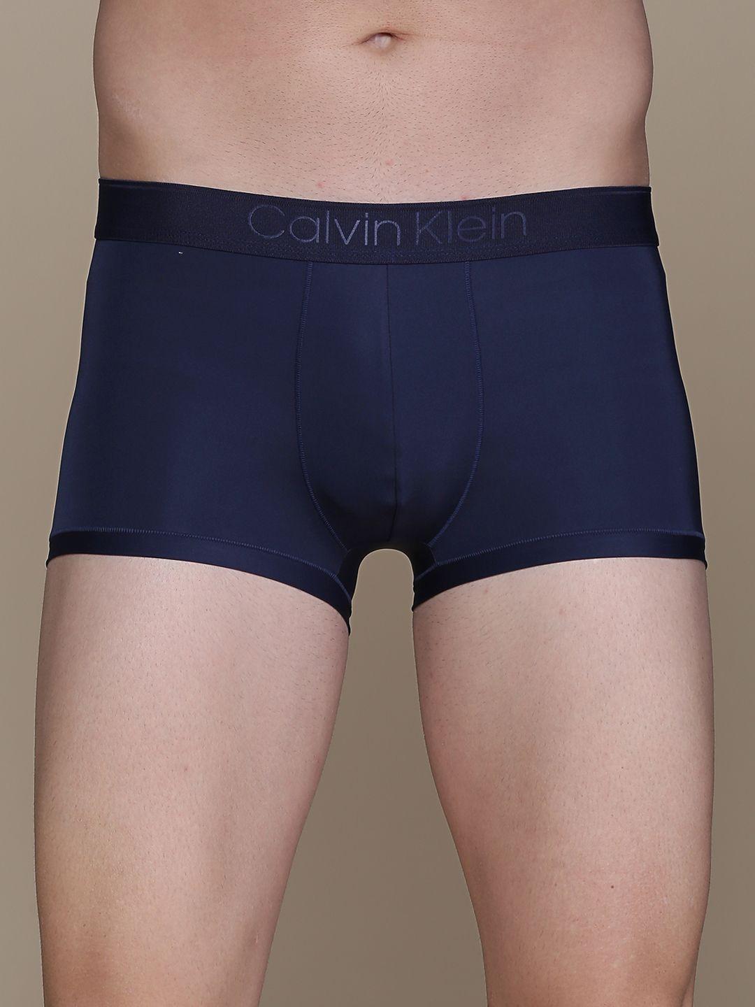 calvin klein underwear men navy blue solid low rise trunk nb29048sb