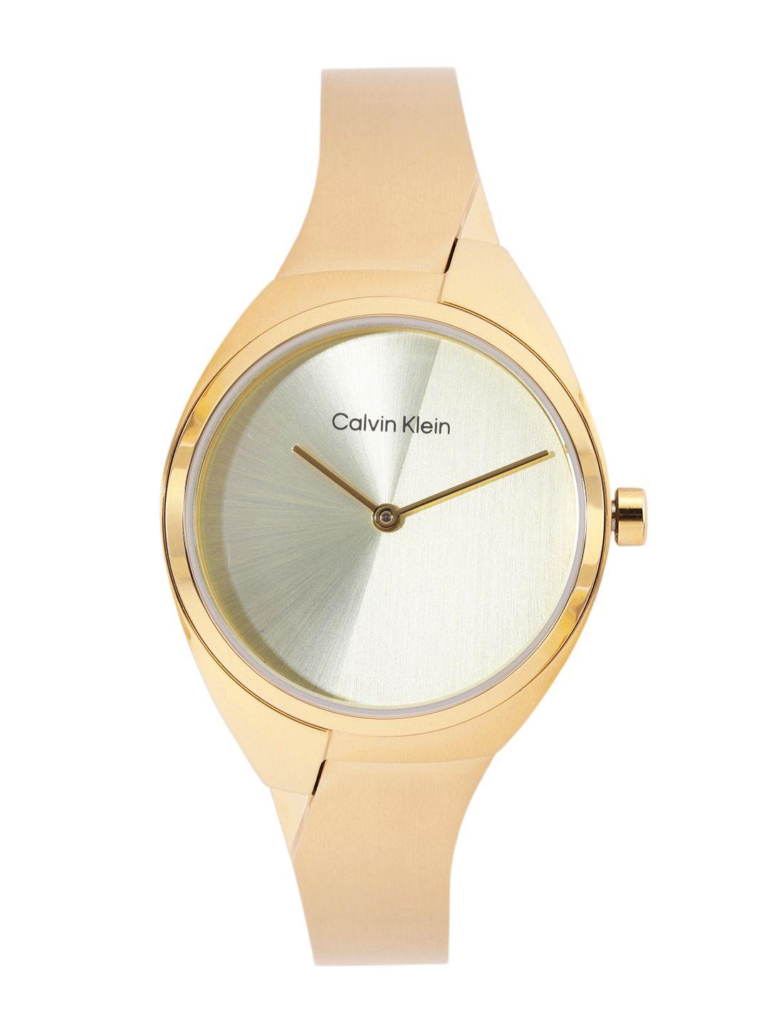 calvin klein women charming bracelet style analogue watch 25200235-gold