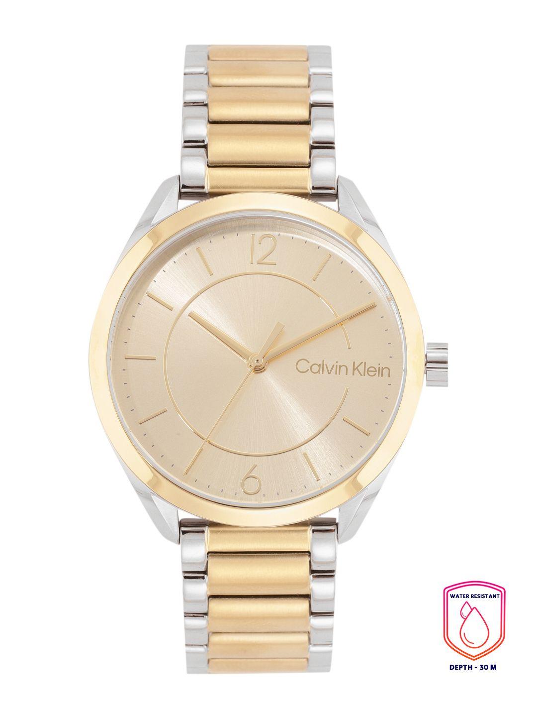 calvin klein women essentials 3h bracelet style analogue watch 25200192-gold