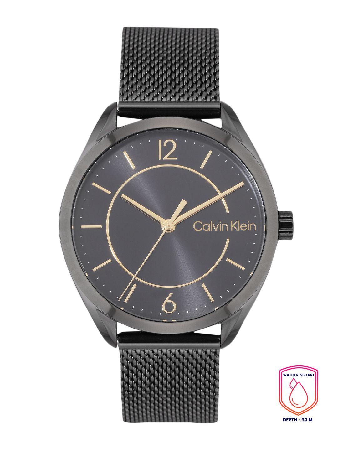 calvin klein women essentials analogue watch 25200194