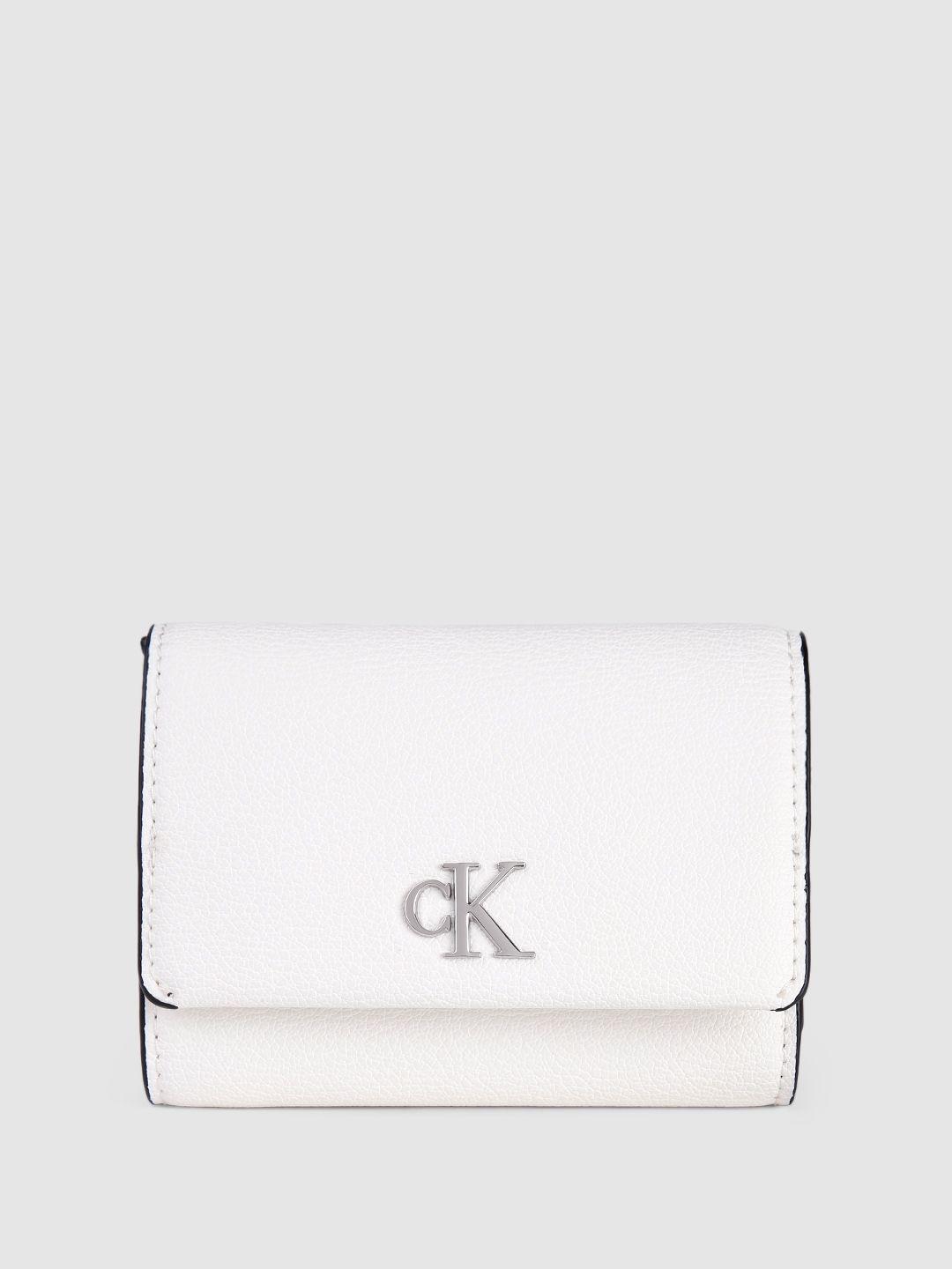 calvin klein women solid three fold wallet