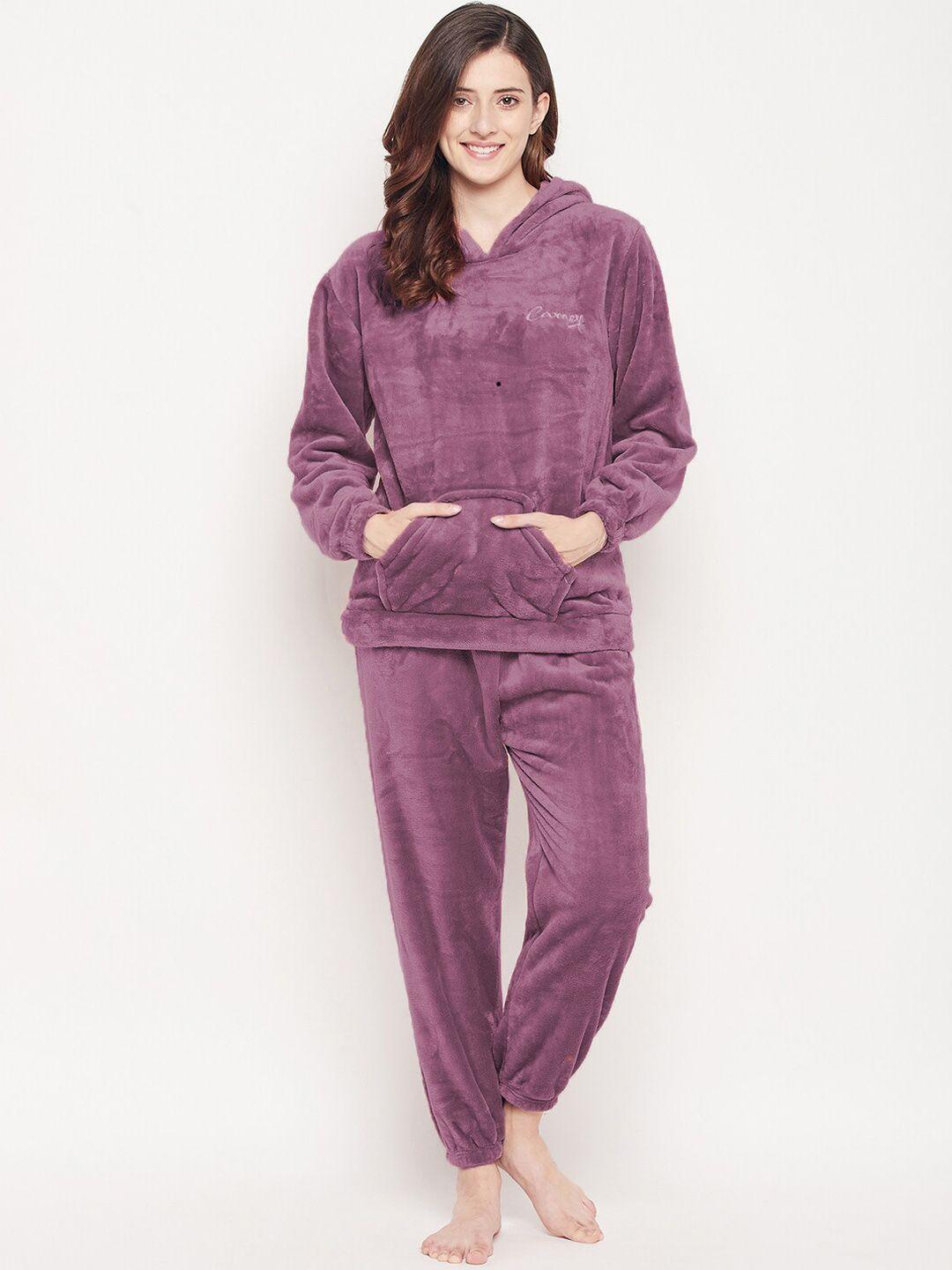 camey hooded night suit