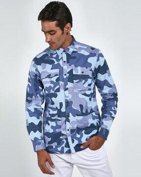 camo print jacket with buttoned flap pockets