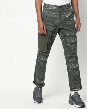 camo print slim fit flat-front cargo trousers
