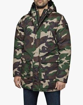 camo print zip-front hooded jacket