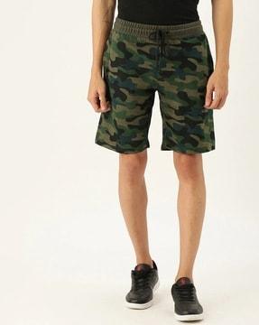 camouflage city shorts with elasticated waist